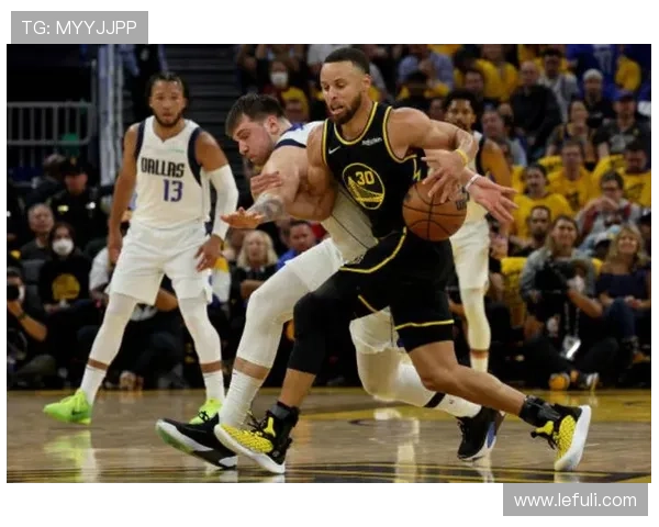 阿齐兹：加强细节提升防守避免失误